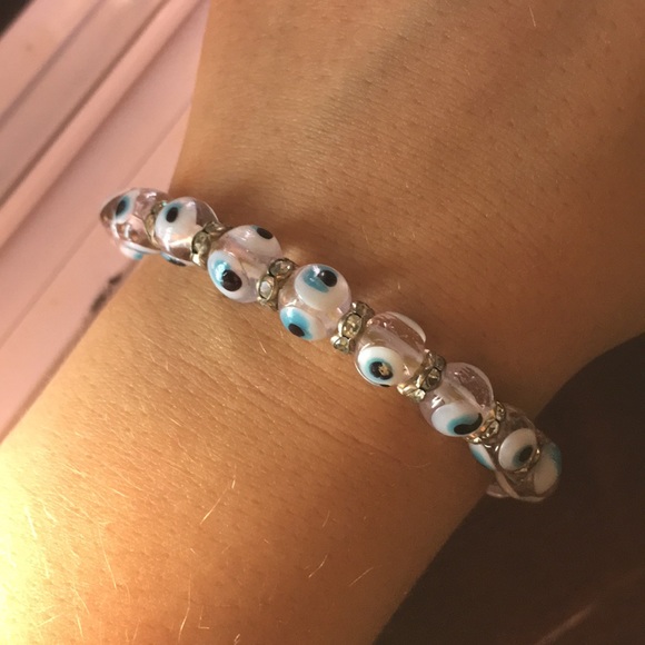 Evil Eye Bracelet - Picture 2 of 3